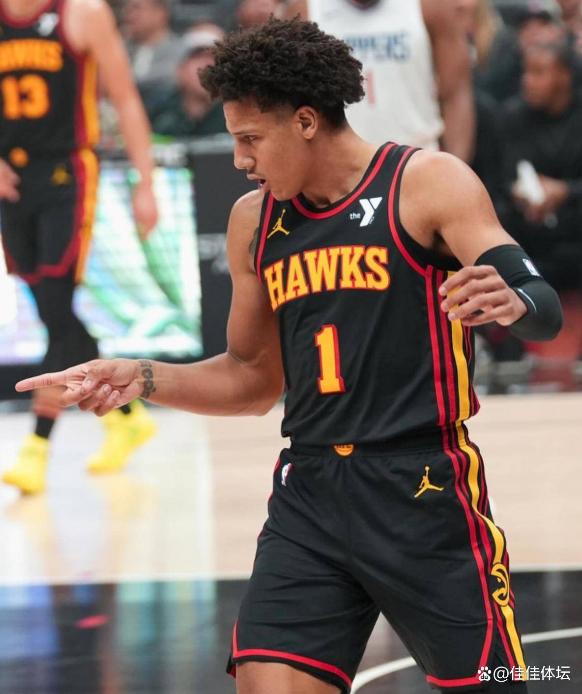 包含转折点！多伦多猛龙完成体检；CBA季后赛冲刺阶段攻防权衡；震撼外界；轮换策略成焦点的词条