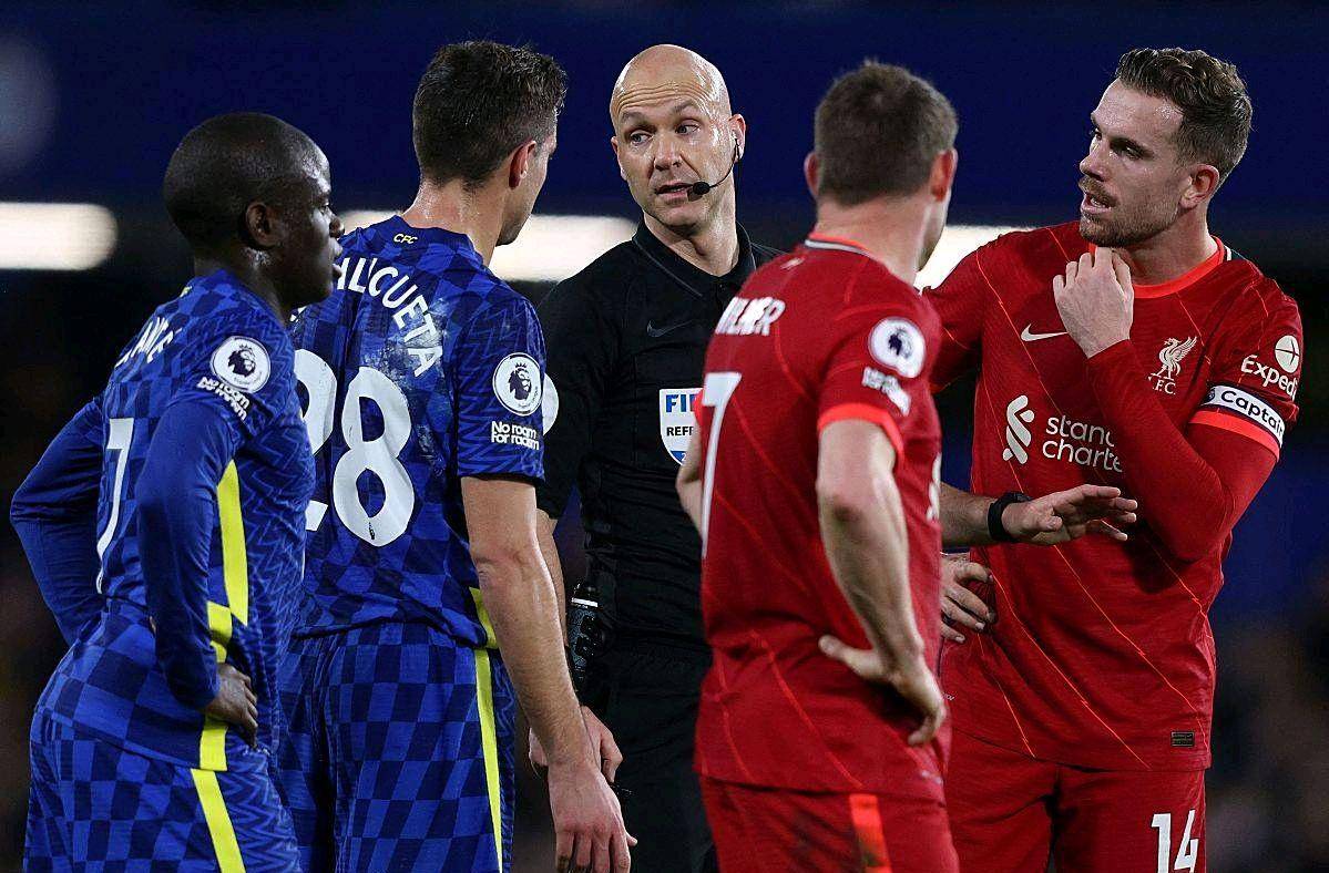 包含纽卡斯尔发布备战花絮,今晨主帅复盘,德甲任务艰巨,控场能力受关注的词条 包含纽卡斯尔发布备战花絮,今晨主帅复盘,德甲任务艰巨,控场能力受关注的词条